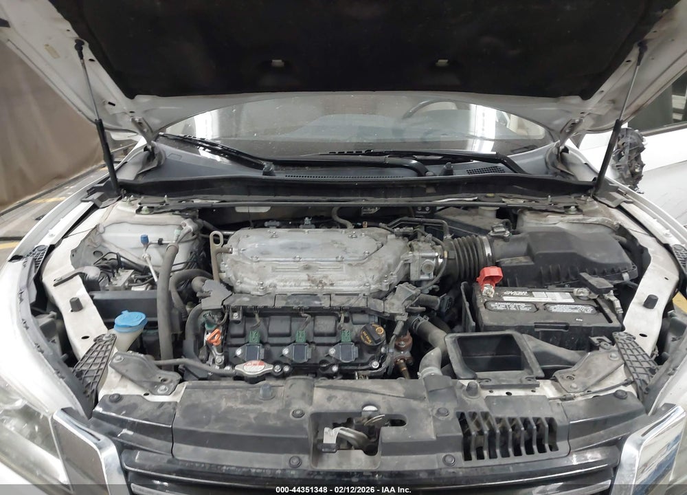 2013 HONDA ACCORD TOURING VIN: 1HGCR3F92DA031715