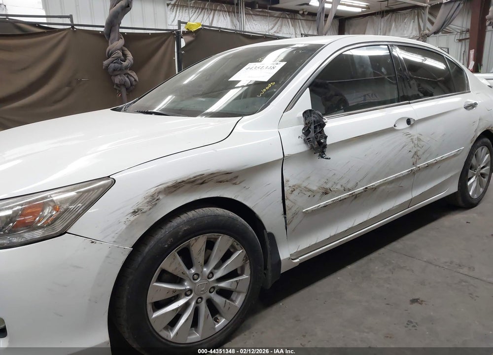 2013 HONDA ACCORD TOURING VIN: 1HGCR3F92DA031715