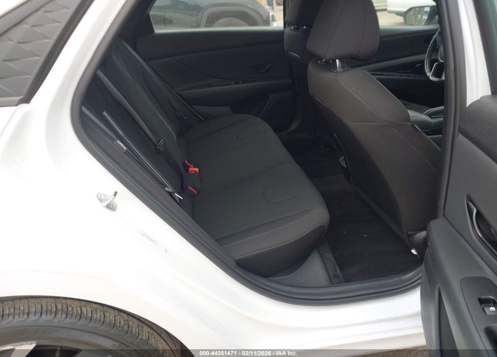 2025 HYUNDAI ELANTRA SEL SPORT VIN: KMHLM4DG9SU866934