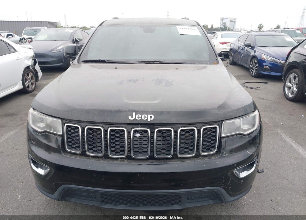 2017 JEEP GRAND CHEROKEE LAREDO 4X2 VIN: 1C4RJEAG2HC696397