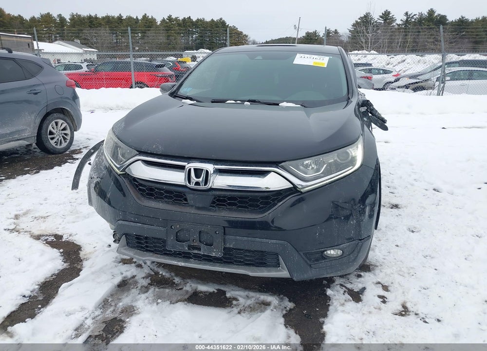 2018 HONDA CR-V EX VIN: 7FARW2H59JE039288