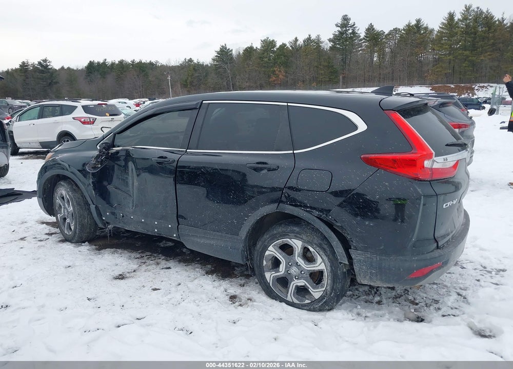 2018 HONDA CR-V EX VIN: 7FARW2H59JE039288