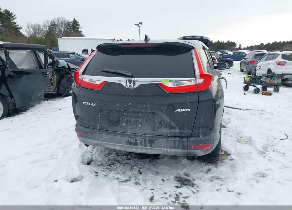 2018 HONDA CR-V EX VIN: 7FARW2H59JE039288