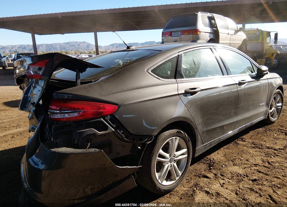 2018 FORD FUSION HYBRID S VIN: 3FA6P0UU7JR279120