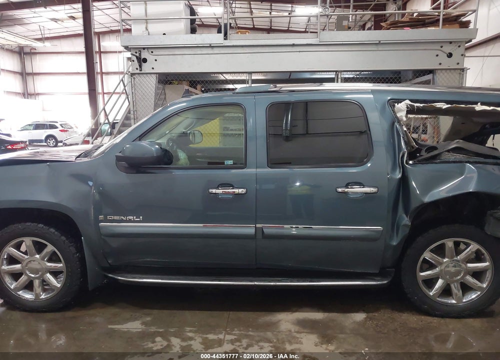 2007 GMC YUKON XL 1500 DENALI VIN: 1GKFK66807J209834