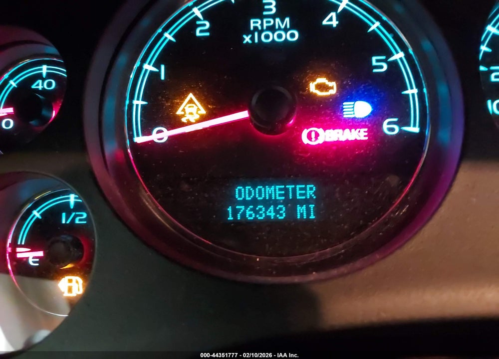 2007 GMC YUKON XL 1500 DENALI VIN: 1GKFK66807J209834