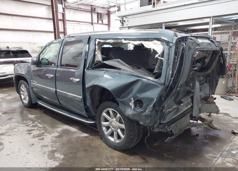 2007 GMC YUKON XL 1500 DENALI VIN: 1GKFK66807J209834