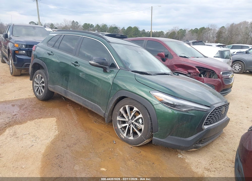 2025 TOYOTA COROLLA CROSS XLE VIN: 7MUDAABG3SV140371