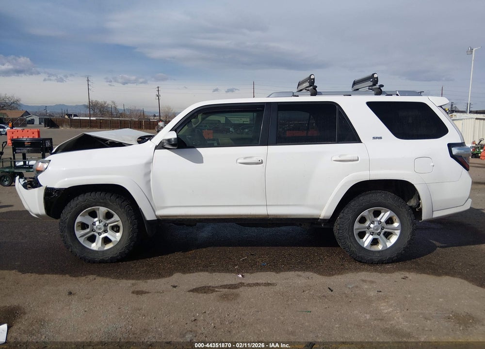 2014 TOYOTA 4RUNNER SR5 VIN: JTEBU5JR3E5195864