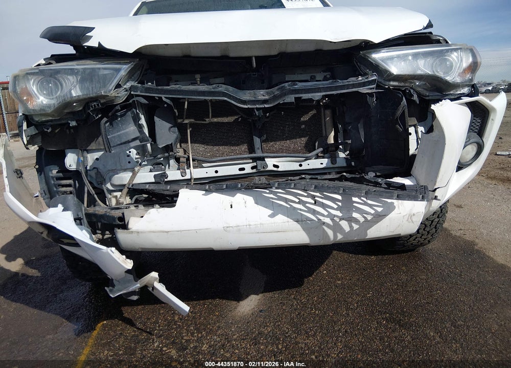 2014 TOYOTA 4RUNNER SR5 VIN: JTEBU5JR3E5195864