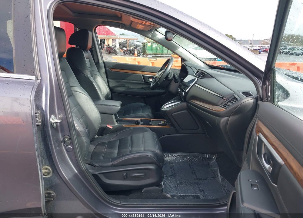 2020 HONDA CR-V HYBRID TOURING VIN: 7FART6H9XLE000344