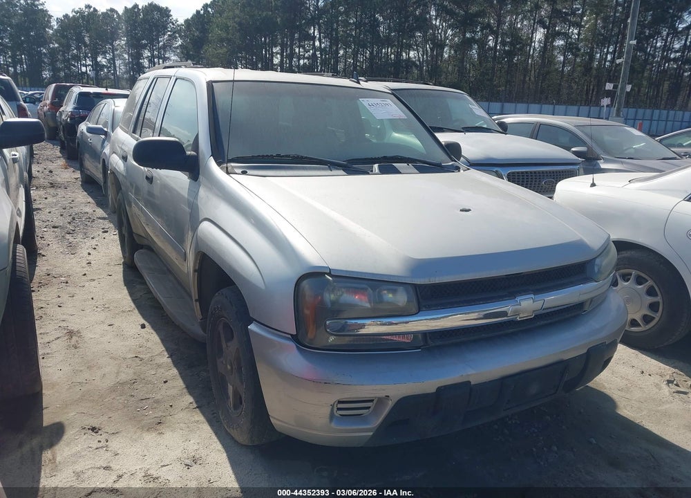2006 CHEVROLET TRAILBLAZER LS VIN: 1GNDS13S162156583