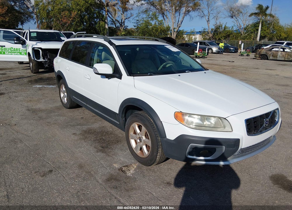 2008 VOLVO XC70 3.2 VIN: YV4BZ982X81023989
