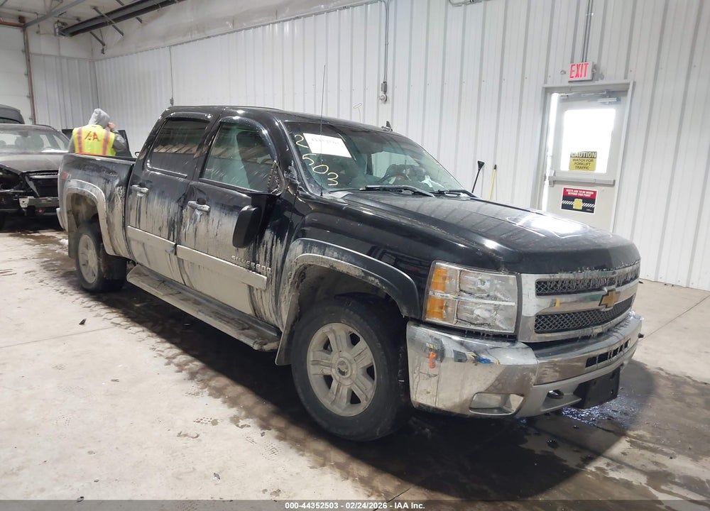 2013 CHEVROLET SILVERADO 1500 LT VIN: 3GCPKSE73DG293713