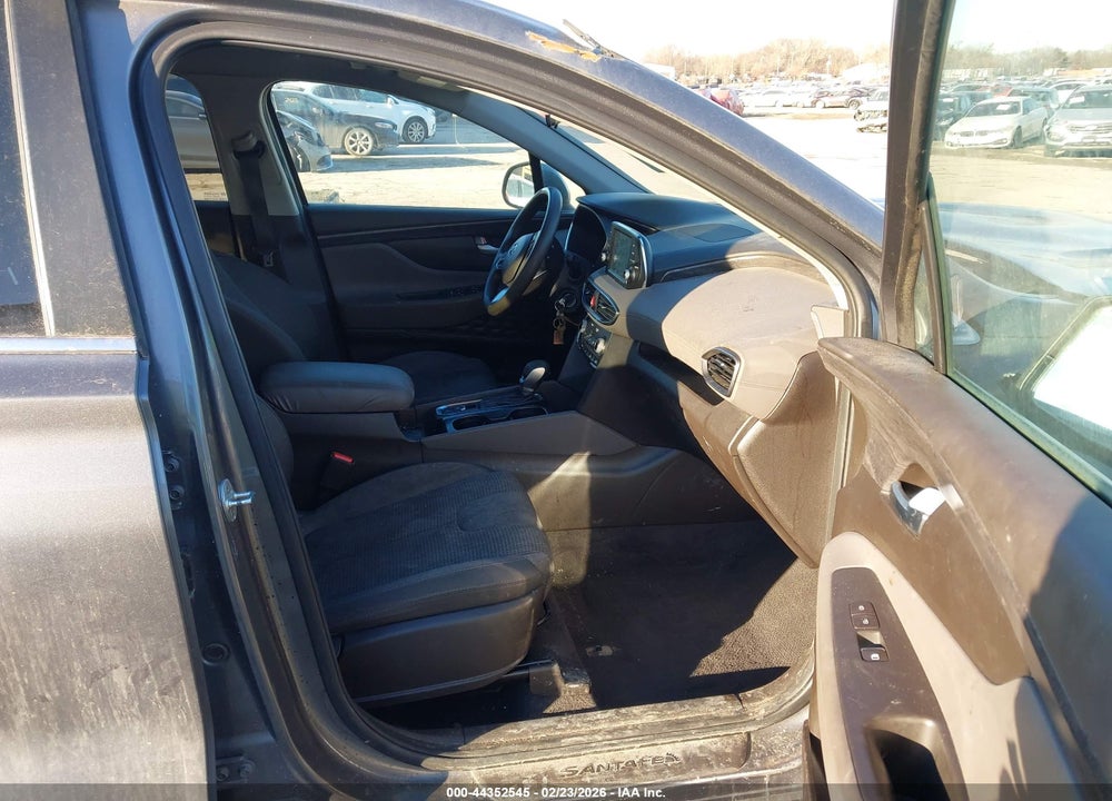 2019 HYUNDAI SANTA FE SE VIN: 5NMS2CAD0KH130062