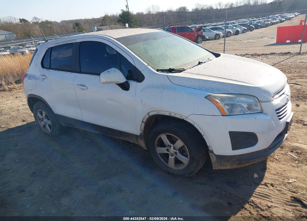 2015 CHEVROLET TRAX 1LS VIN: 3GNCJPSB8FL256908