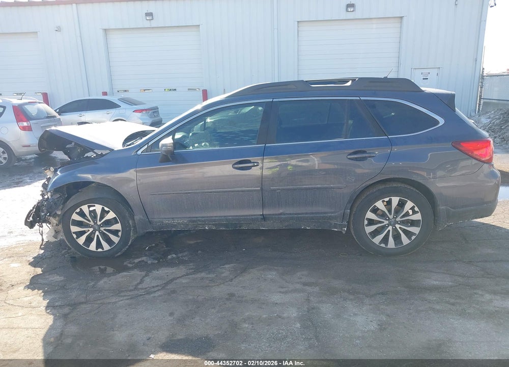 2017 SUBARU OUTBACK 2.5I LIMITED VIN: 4S4BSANCXH3324462