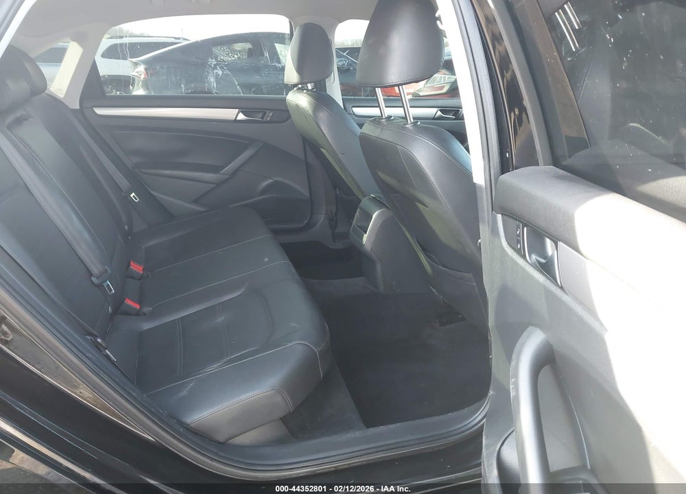 2013 VOLKSWAGEN PASSAT 2.5L WOLFSBURG EDITION VIN: 1VWAH7A33DC145629
