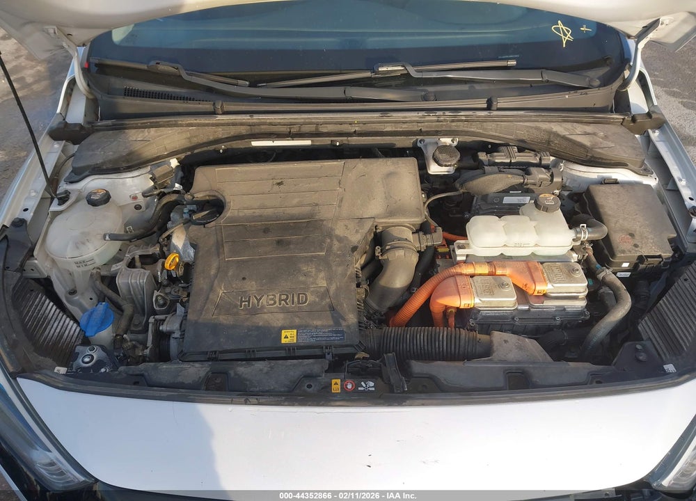 2019 HYUNDAI IONIQ HYBRID BLUE VIN: KMHC65LCXKU113914