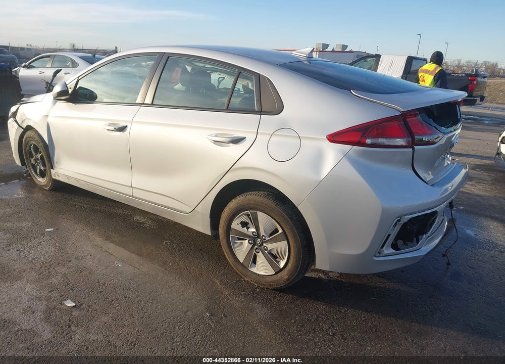 2019 HYUNDAI IONIQ HYBRID BLUE VIN: KMHC65LCXKU113914