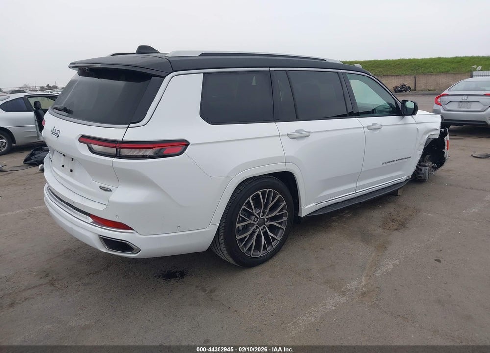 2022 JEEP GRAND CHEROKEE L SUMMIT RESERVE 4X4 VIN: 1C4RJKET7N8533247