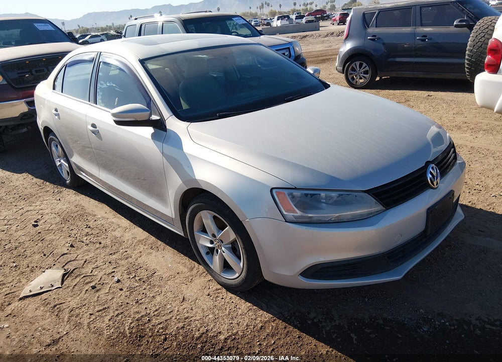 2012 VOLKSWAGEN JETTA 2.0L TDI VIN: 3VW3L7AJXCM013695