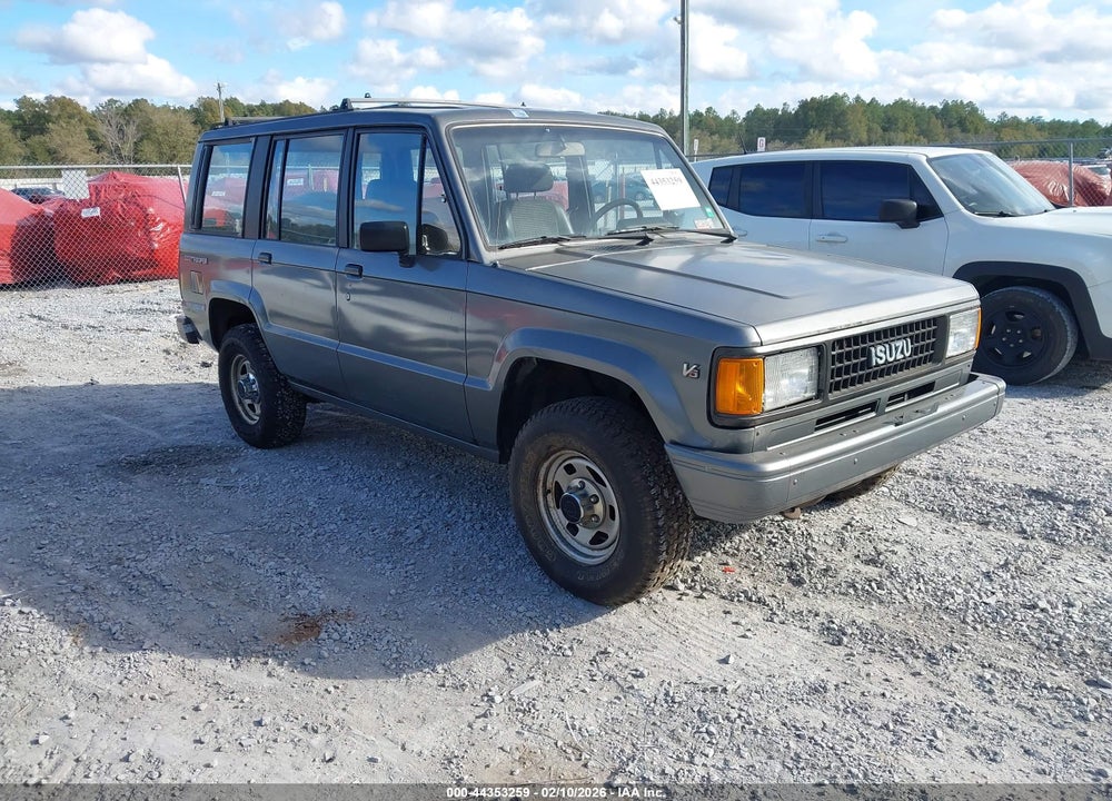 1989 ISUZU TROOPER II VIN: JACCH58R7K8917591