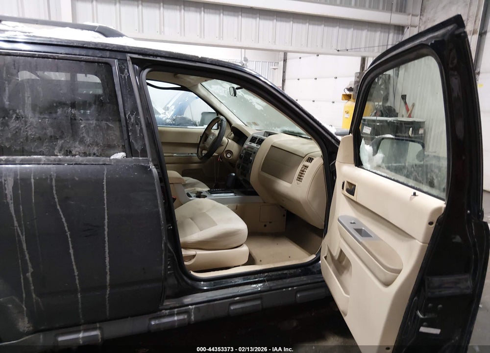 2008 FORD ESCAPE XLT VIN: 1FMCU93118KD49495