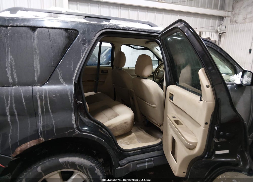 2008 FORD ESCAPE XLT VIN: 1FMCU93118KD49495