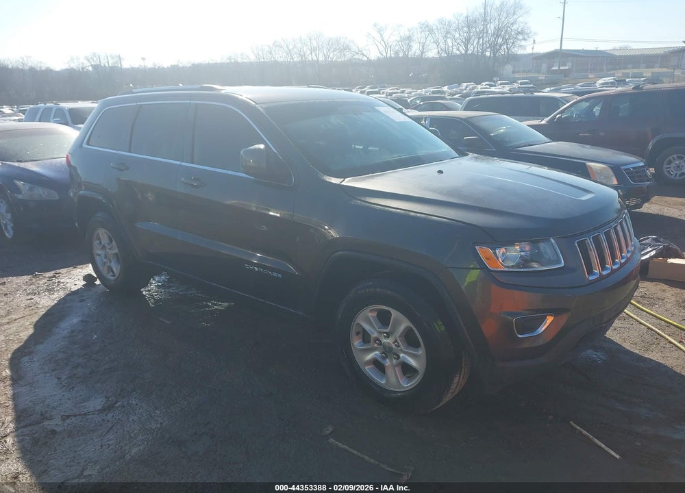 2016 JEEP GRAND CHEROKEE LAREDO VIN: 1C4RJEAG8GC428825