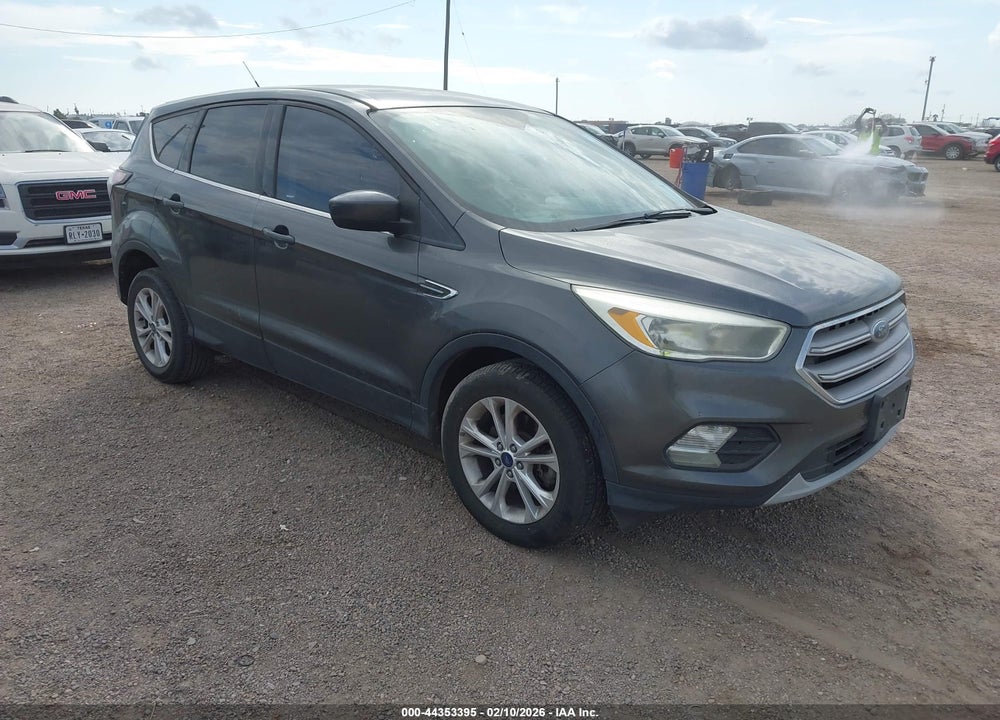 2017 FORD ESCAPE SE VIN: 1FMCU0G99HUB67902