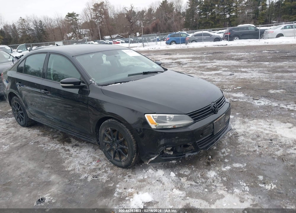 2014 VOLKSWAGEN JETTA 1.8T SE VIN: 3VWD17AJXEM307126