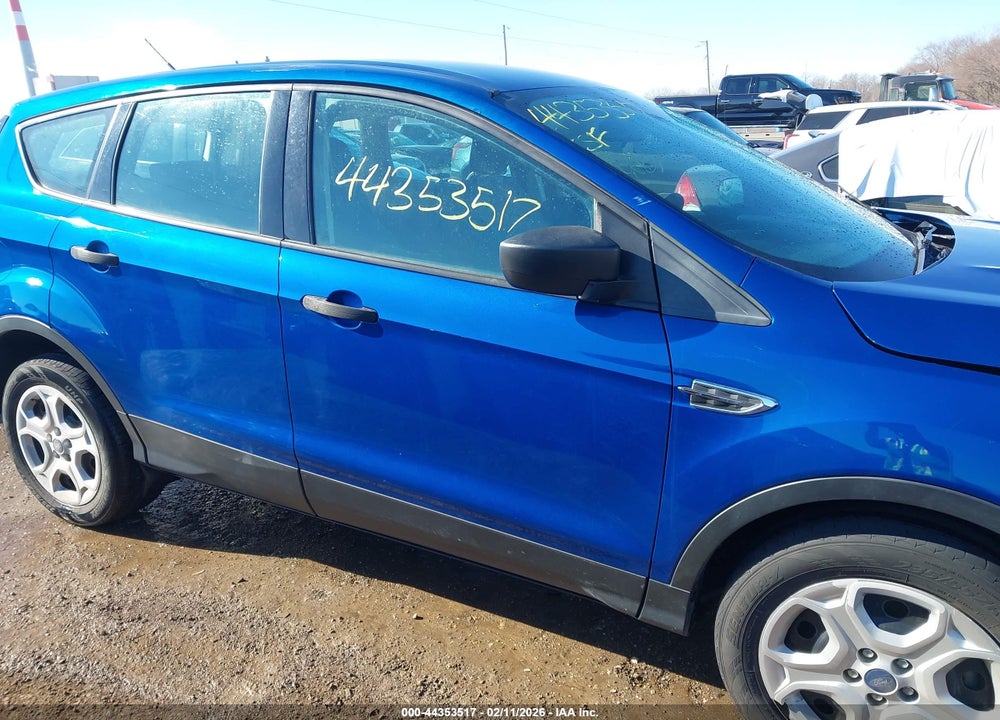 2018 FORD ESCAPE S VIN: 1FMCU0F76JUD15686