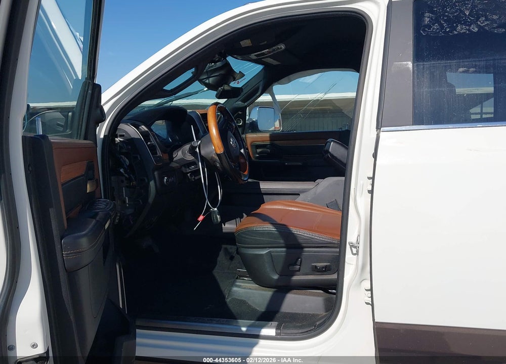 2022 RAM 2500 LIMITED LONGHORN  4X4 6'4 BOX VIN: 3C6UR5PL2NG261788