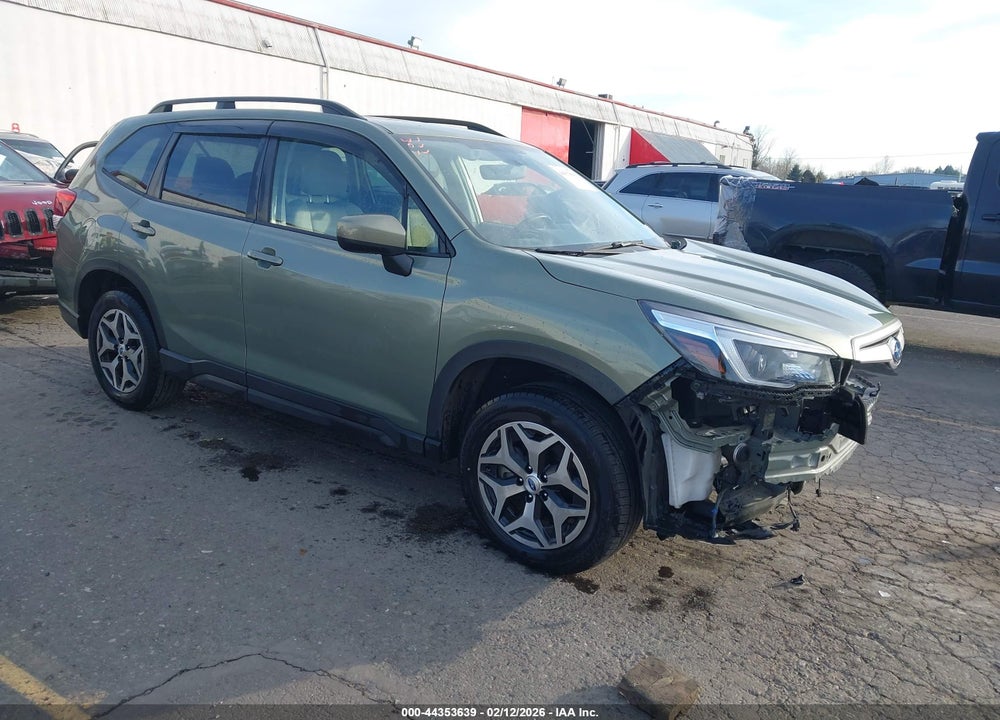 2021 SUBARU FORESTER PREMIUM VIN: JF2SKAJCXMH563504