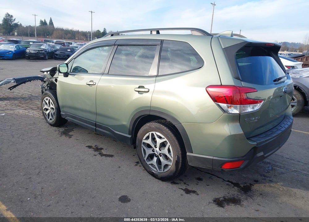 2021 SUBARU FORESTER PREMIUM VIN: JF2SKAJCXMH563504