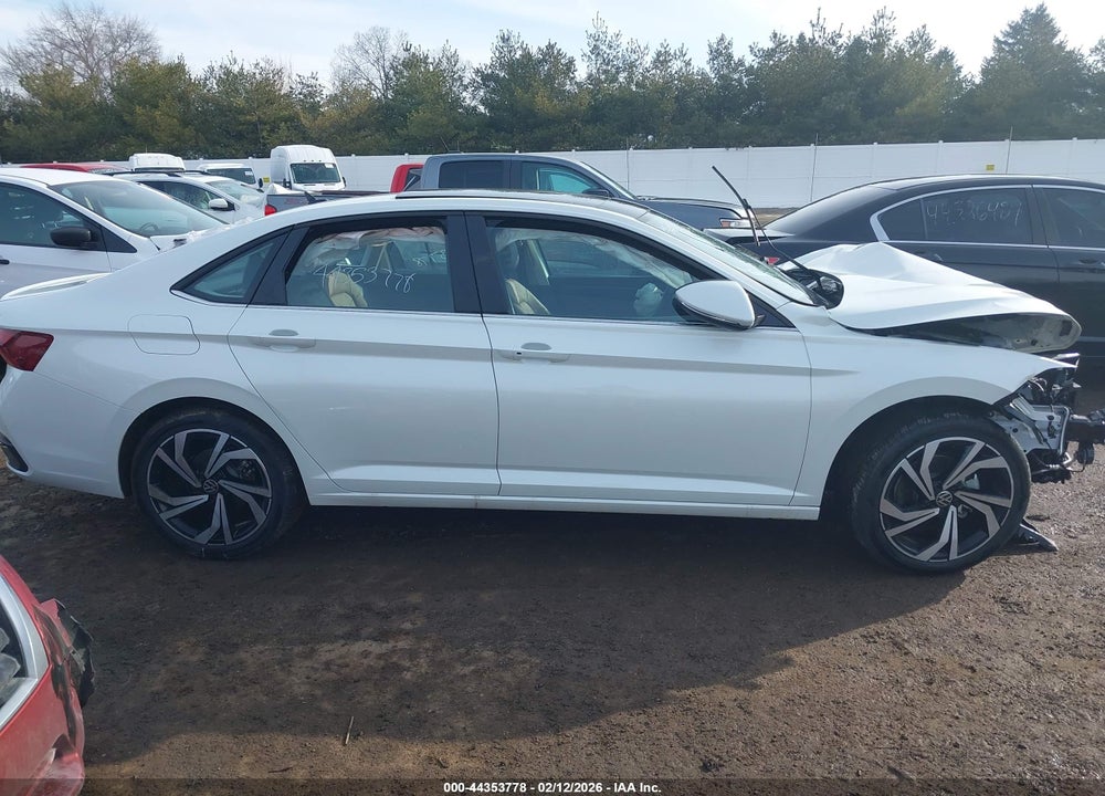 2025 VOLKSWAGEN JETTA 1.5T SEL VIN: 3VWGX7BU0SM083705