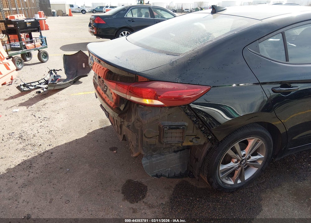 2017 HYUNDAI ELANTRA SE VIN: KMHD84LF6HU160126
