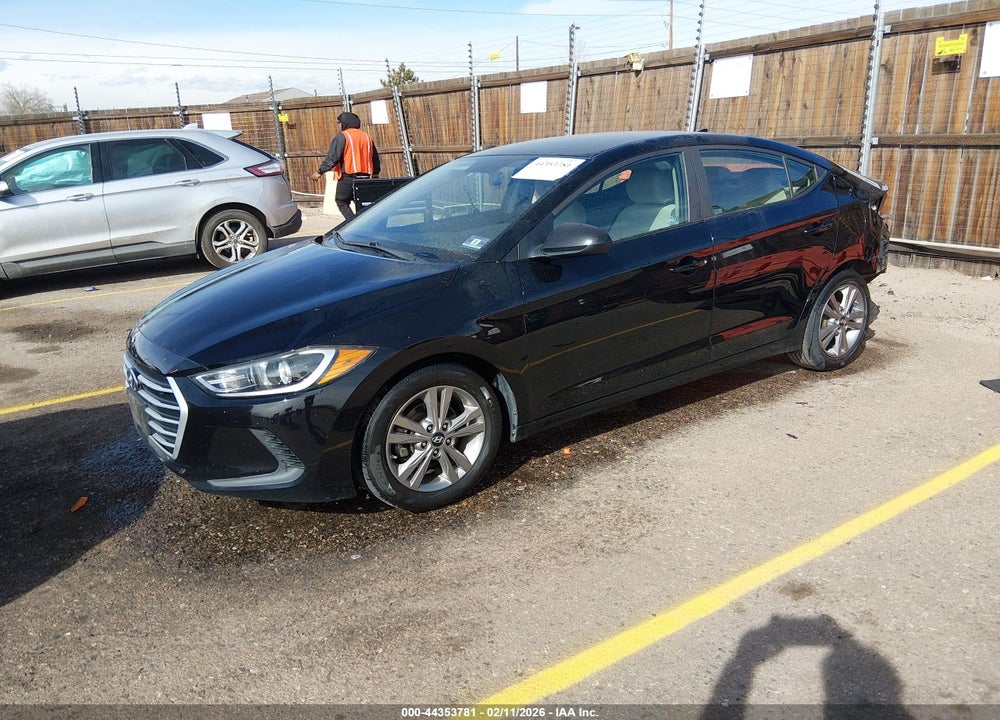 2017 HYUNDAI ELANTRA SE VIN: KMHD84LF6HU160126