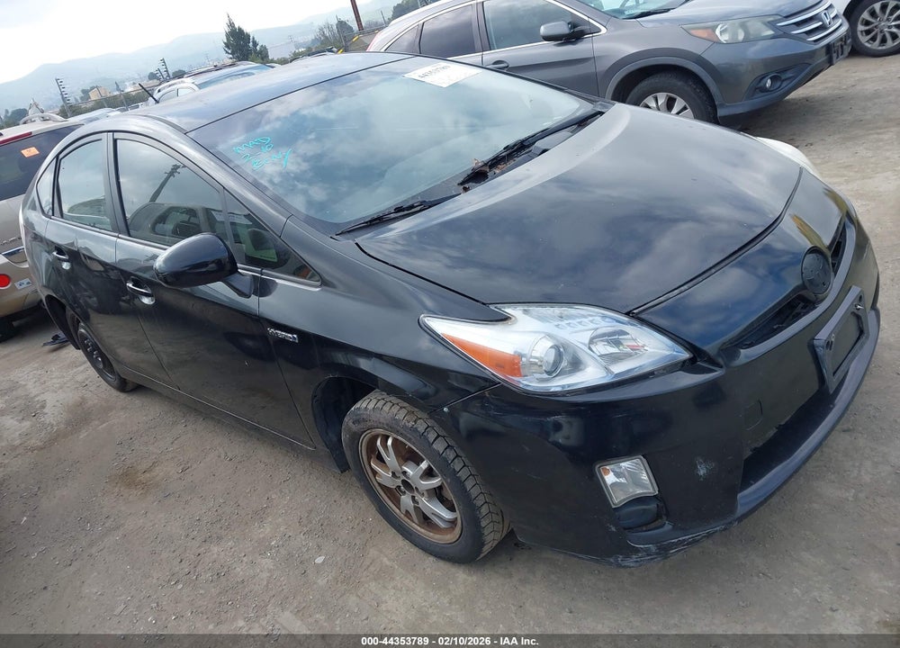 2011 TOYOTA PRIUS TWO VIN: JTDKN3DU4B1395497