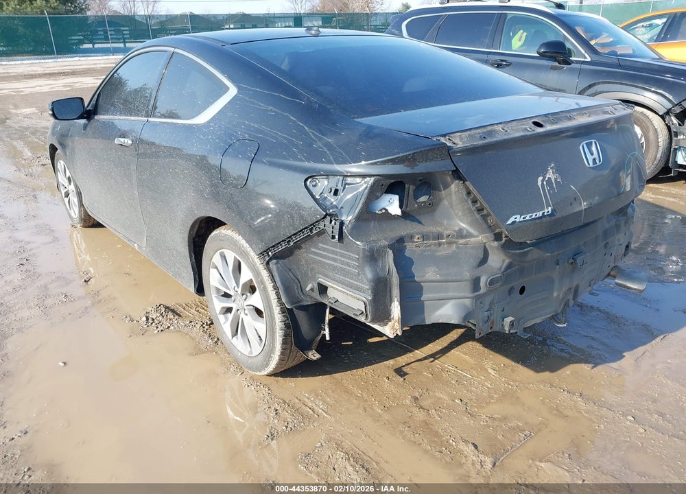 2013 HONDA ACCORD EX-L VIN: 1HGCT1B82DA020796