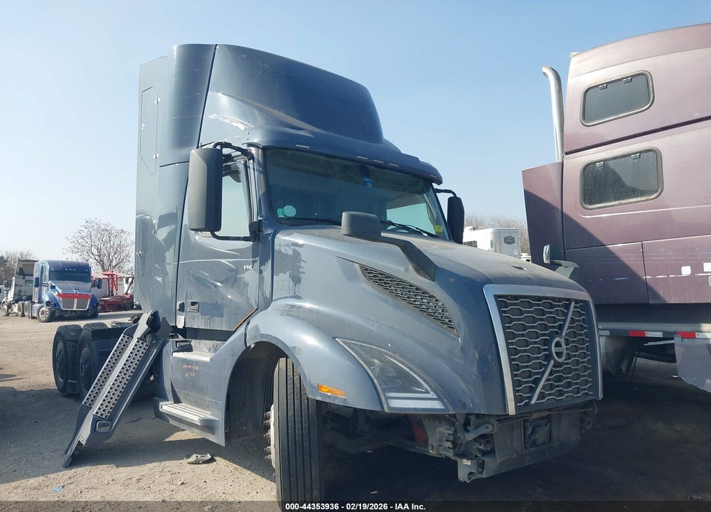 2022 VOLVO VNL VIN: 4V4NC9UG8NN318536