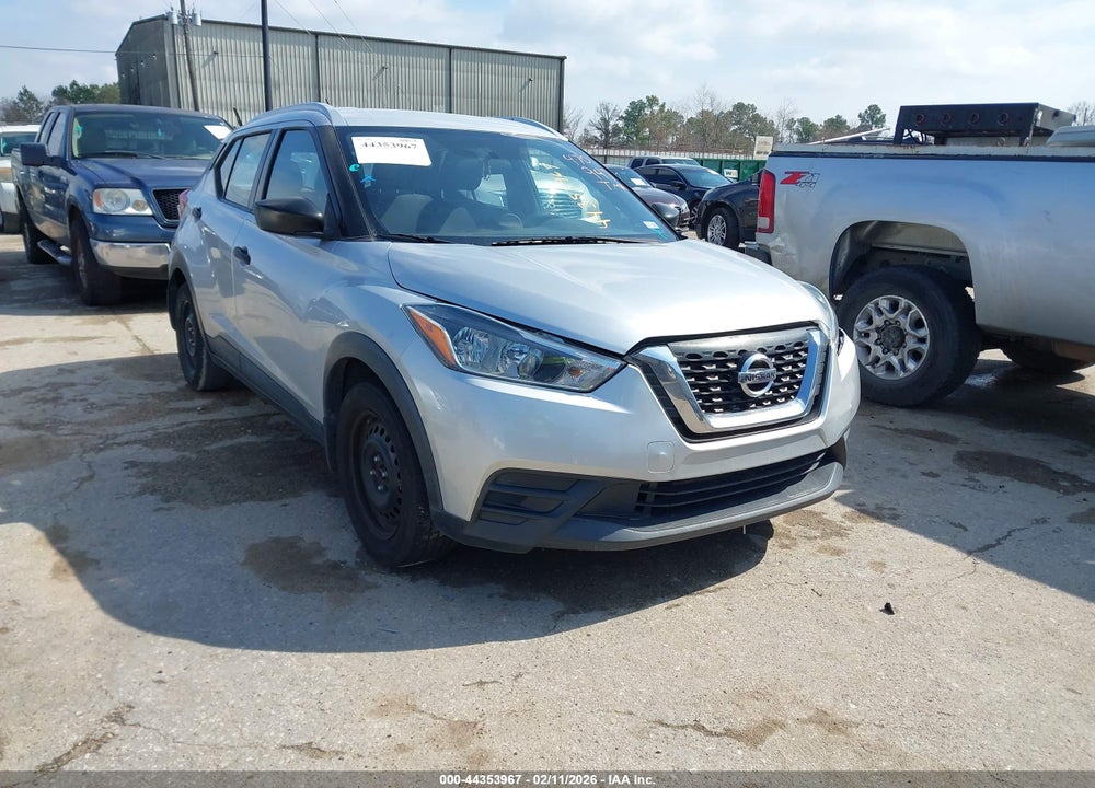 2019 NISSAN KICKS S VIN: 3N1CP5CU2KL470947
