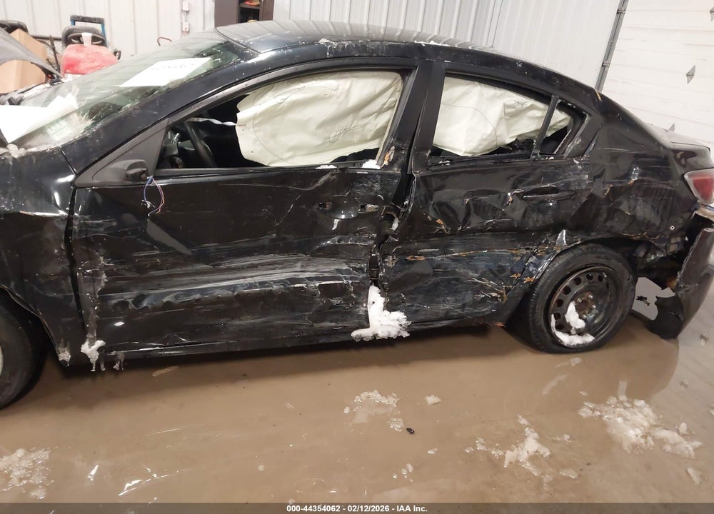 2011 MAZDA 3 I SPORT VIN: JM1BL1UG2B1471979