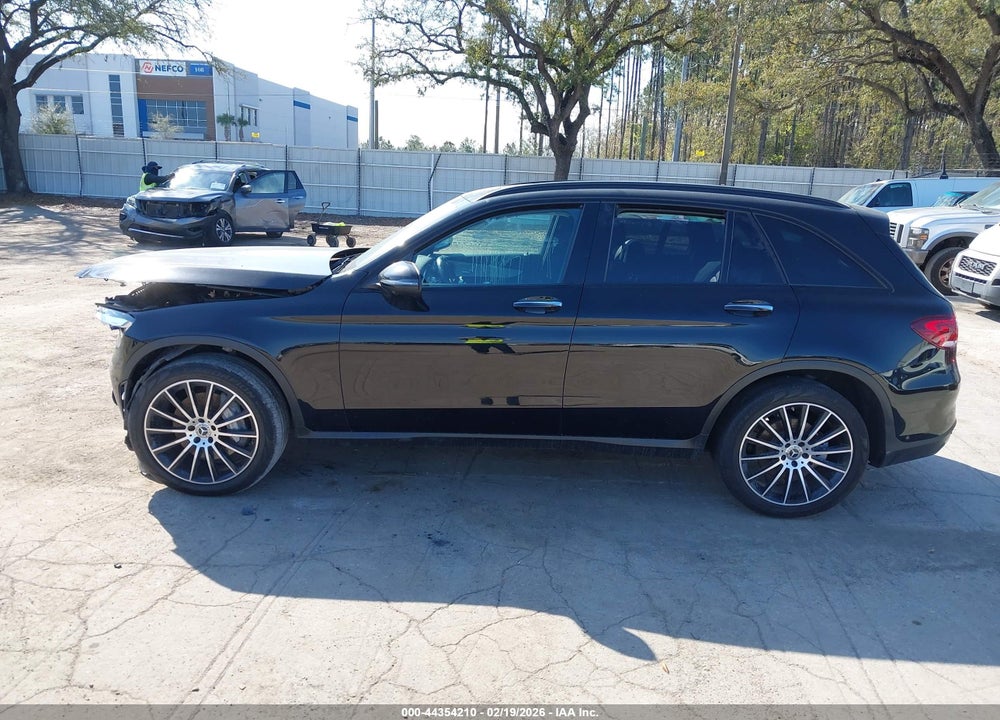 2022 MERCEDES-BENZ GLC 300 SUV VIN: W1N0G8DB5NG056223