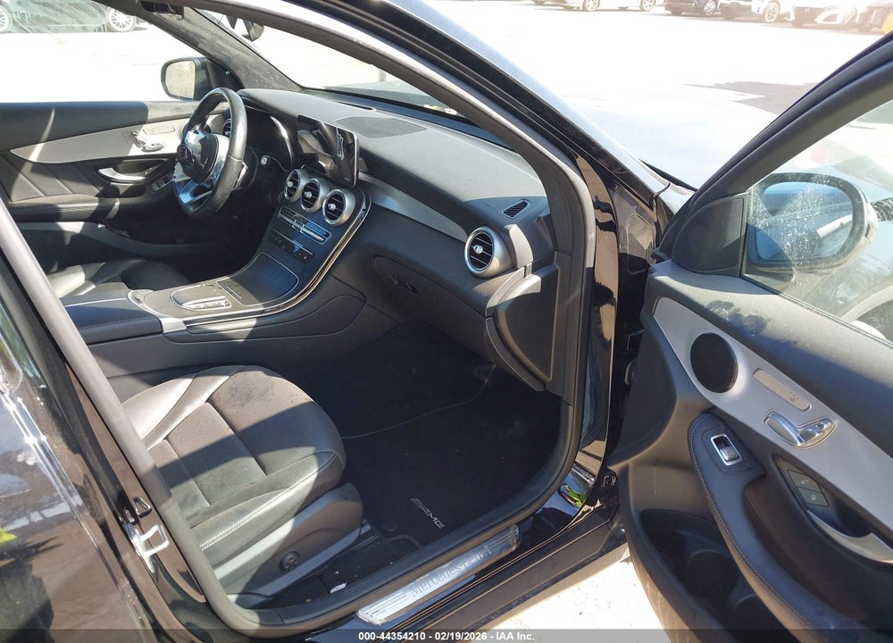 2022 MERCEDES-BENZ GLC 300 SUV VIN: W1N0G8DB5NG056223