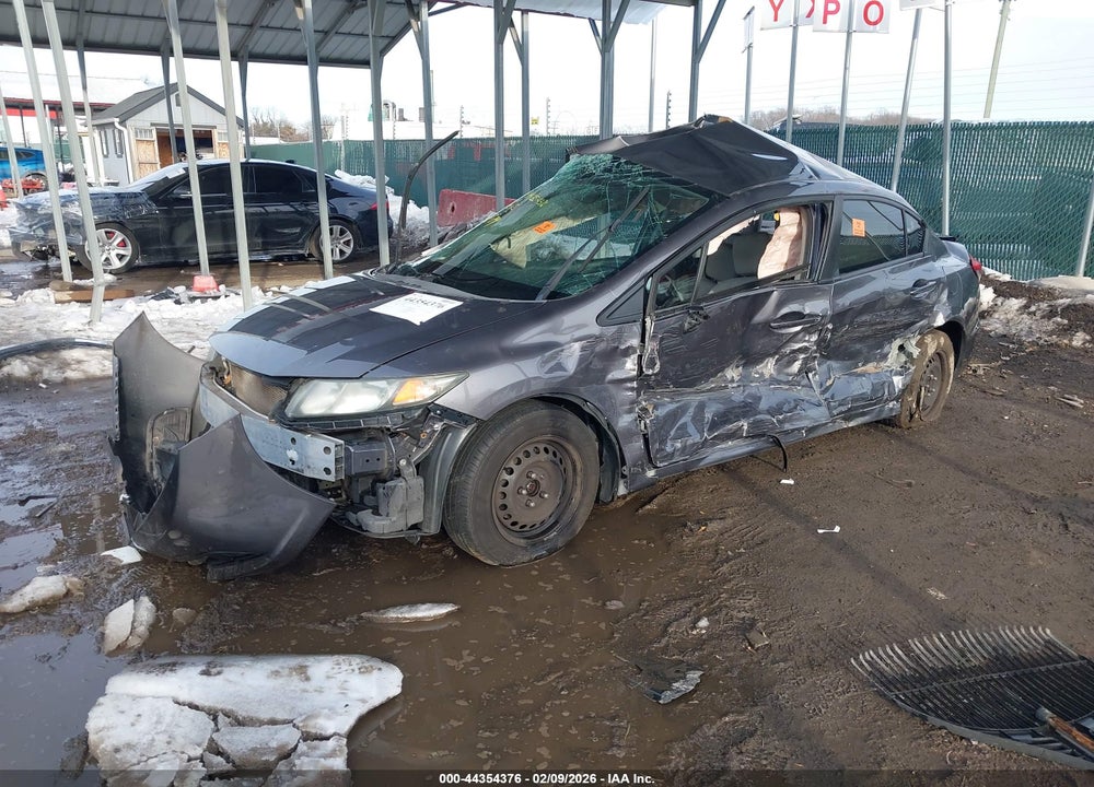 2014 HONDA CIVIC LX VIN: 19XFB2F53EE210576