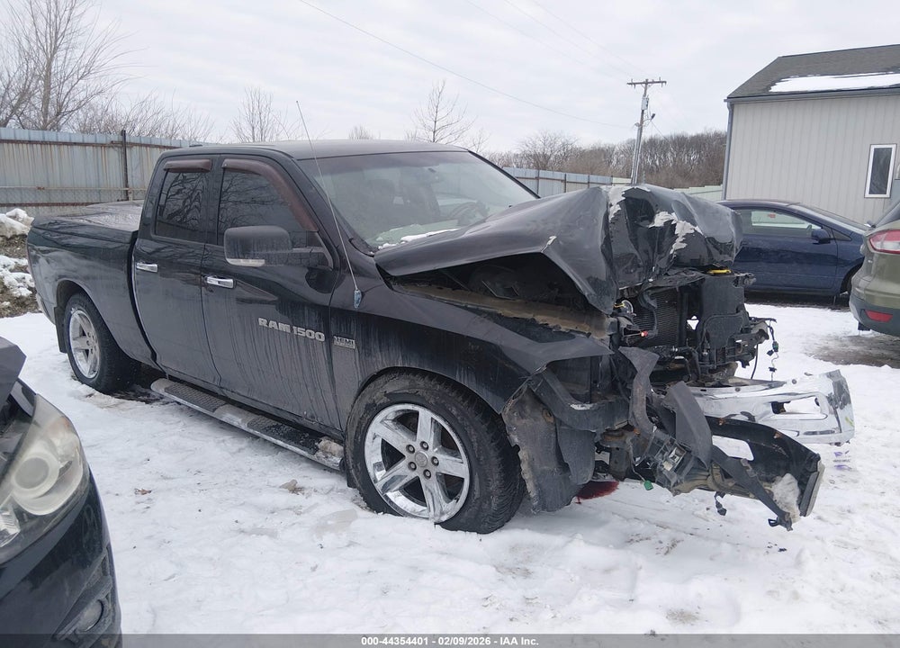 2011 RAM 1500 SLT VIN: 1D7RV1GT7BS555426