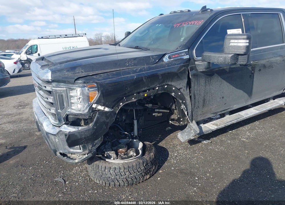 2022 GMC SIERRA 2500HD 4WD  STANDARD BED SLE VIN: 1GT49ME73NF159636