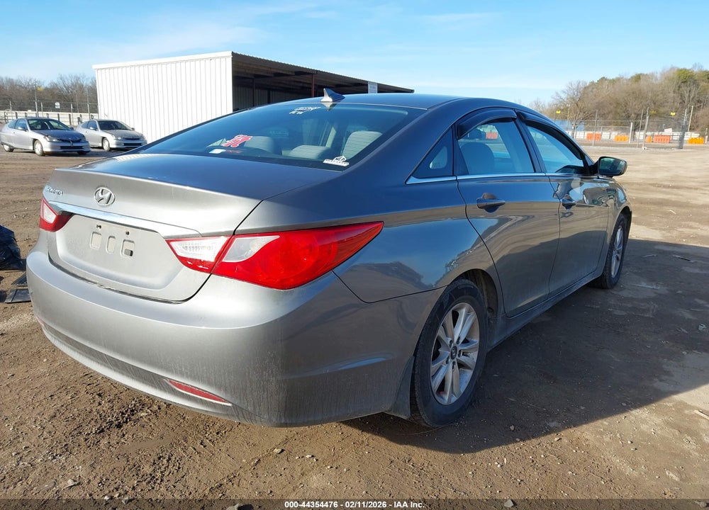 2013 HYUNDAI SONATA GLS VIN: 5NPEB4AC9DH723127
